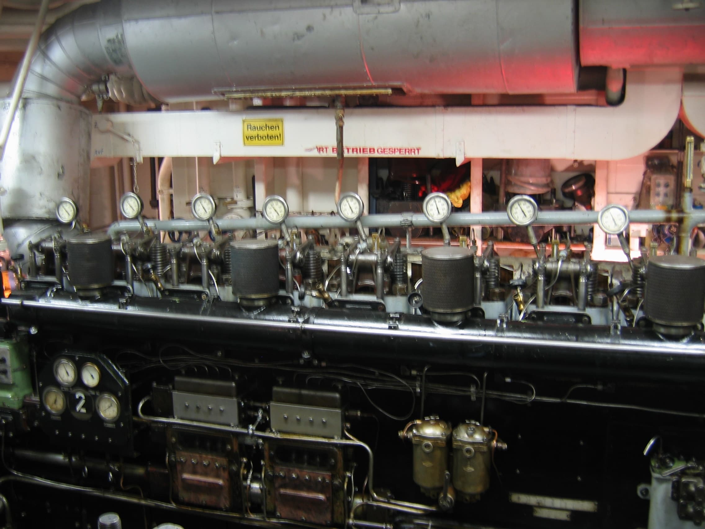 စက်မှုလုပ်ငန်းသုံး မီးစက်စနစ်